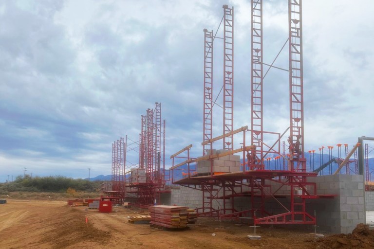 SW Gas – Thatcher Operation Center